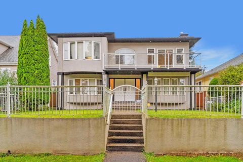 1405 Edinburgh Street New Westminster BC V3M 2W3