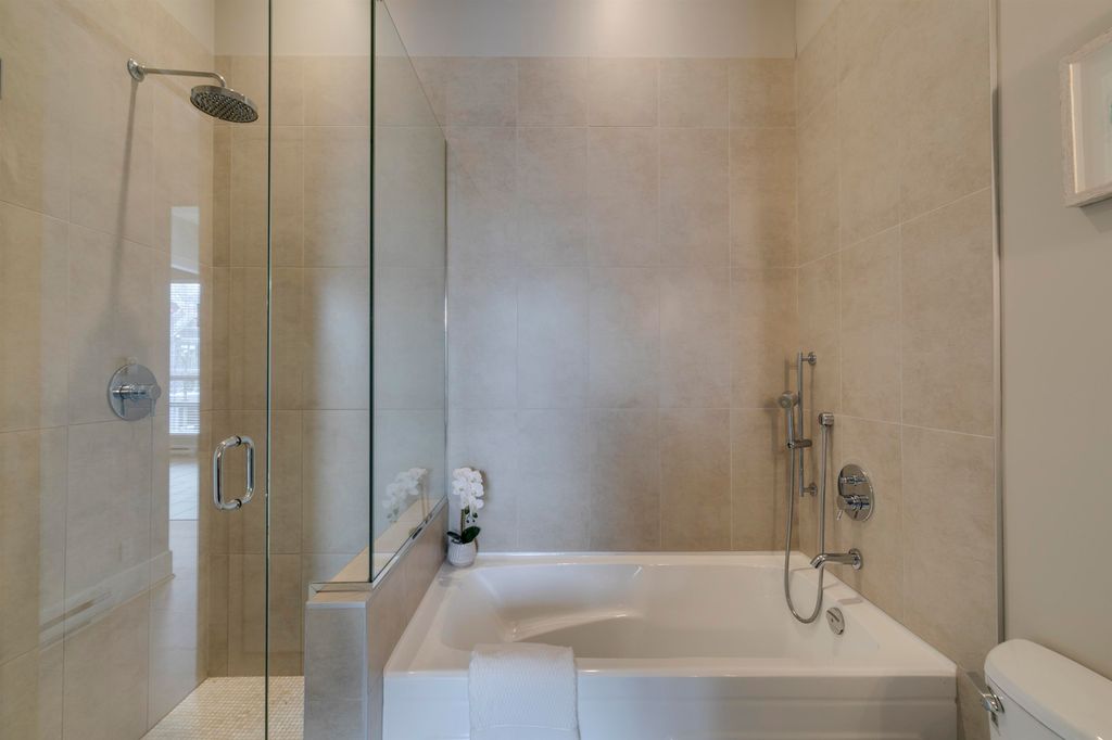 listing image 1103164526897718684