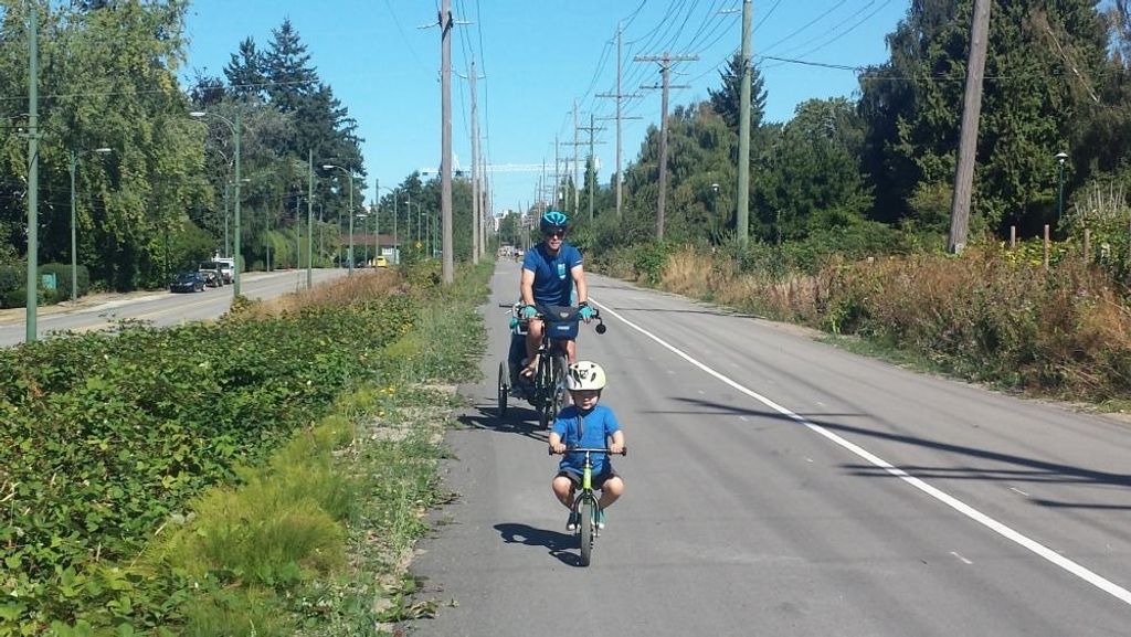 listing image 1100996235956008260