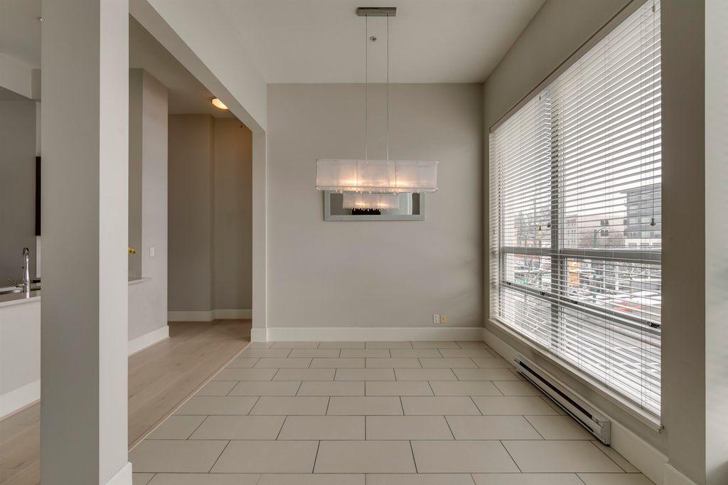 listing image 1100785994056890462