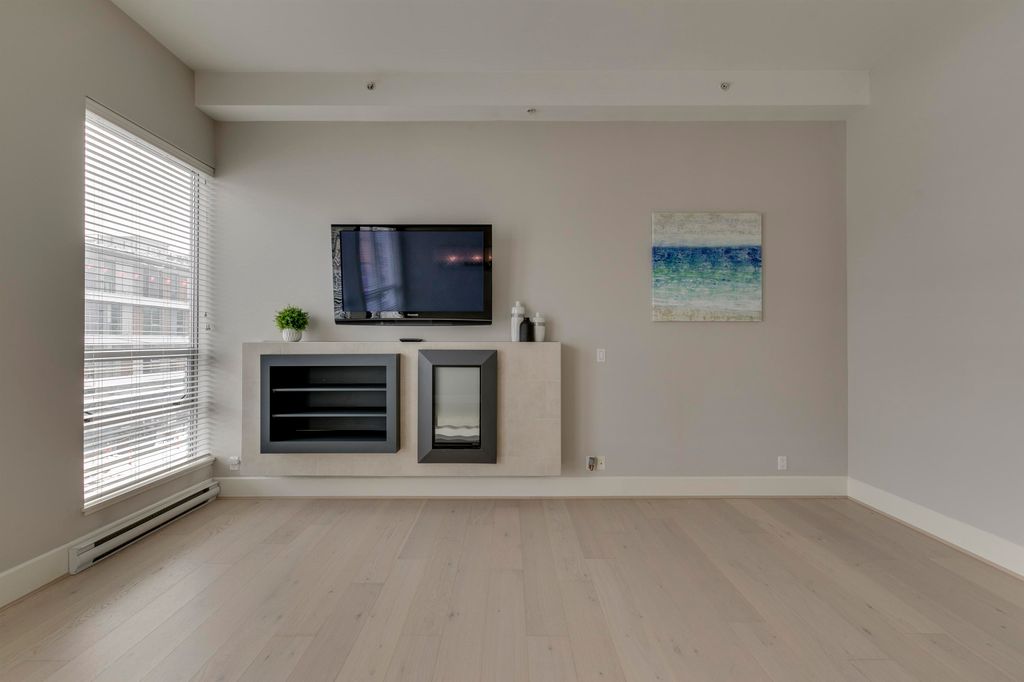 listing image 1105066499841044202