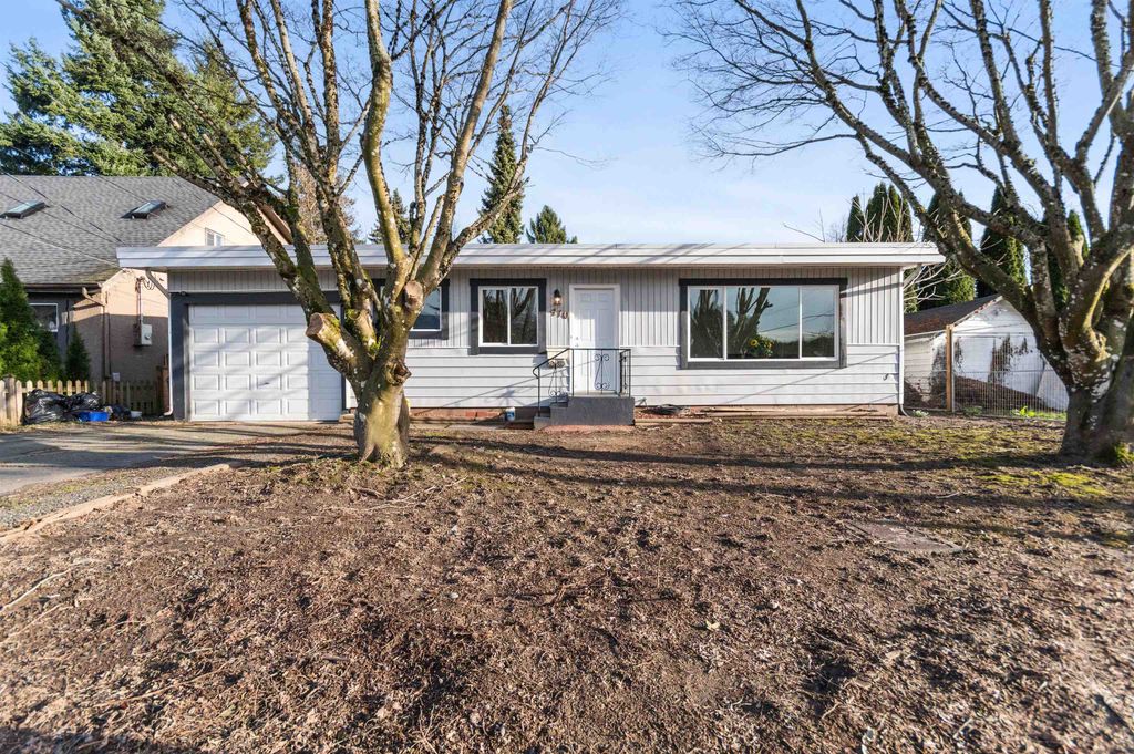 Photo of 9410 Corbould Street, Chilliwack, BC V2P 3Z9 (MLS # R3101102)