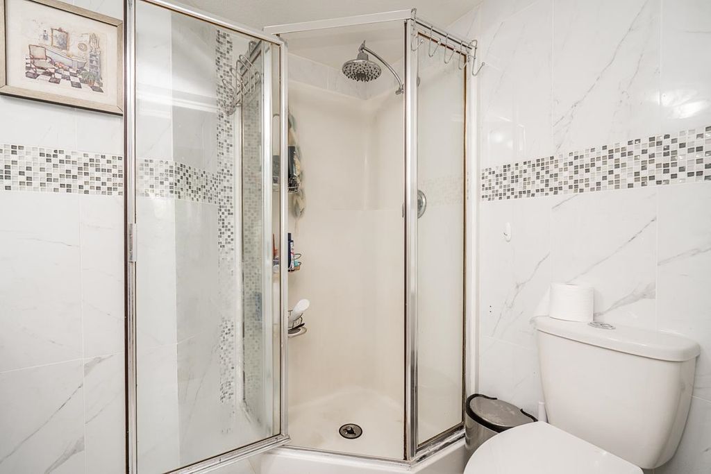 listing image 1106787819730685144
