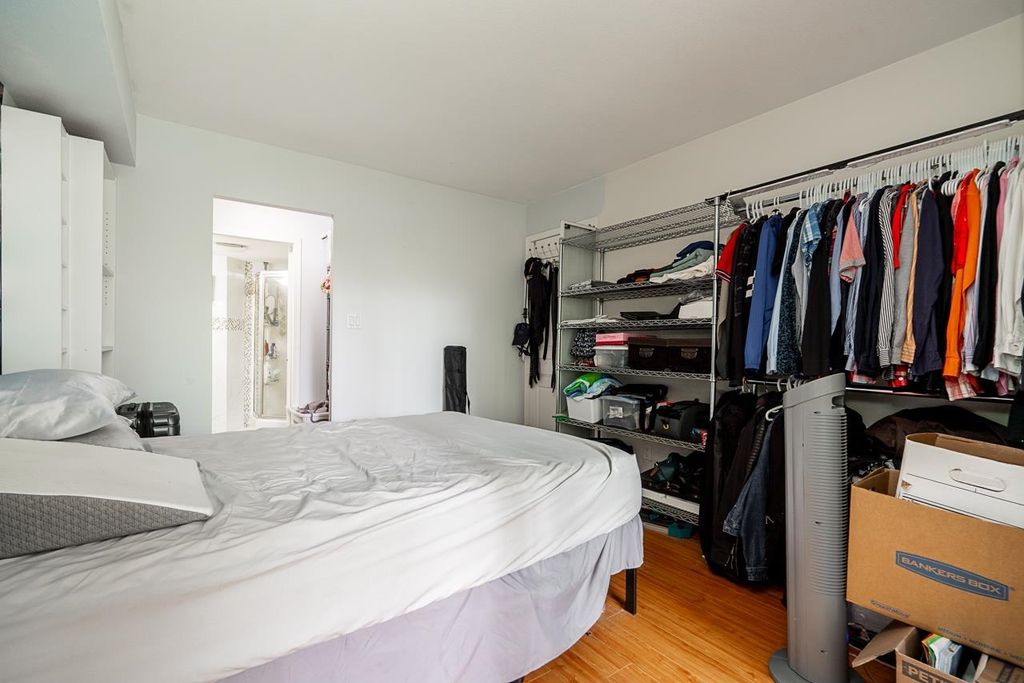 listing image 1101489278347723046