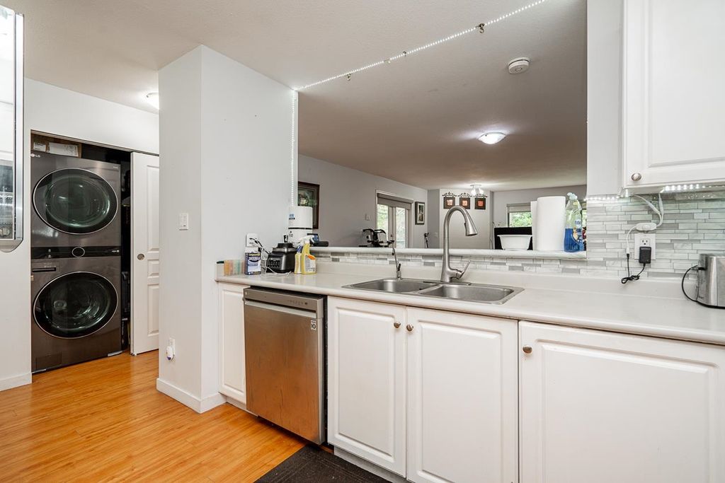 listing image 1101814438695462228