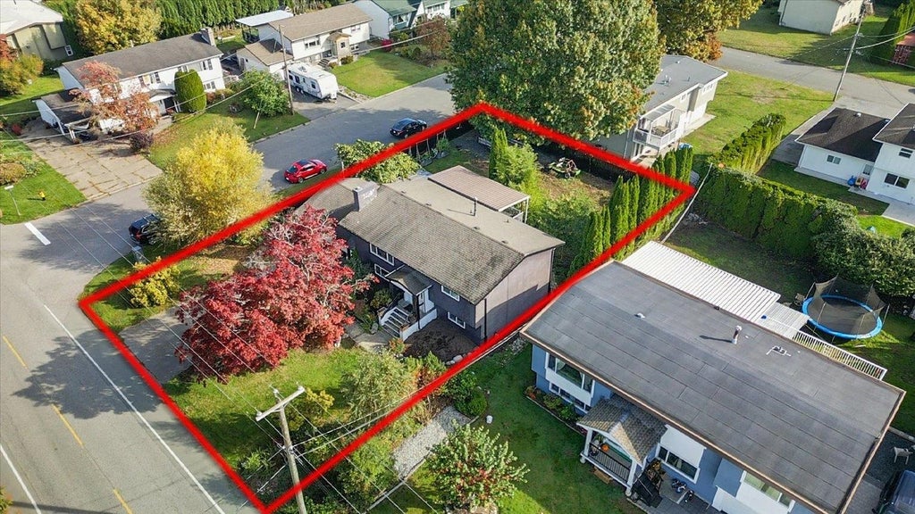 Photo of 10624 Mcdonald Road, Chilliwack, BC V2P 6L6 (MLS # R3172116)