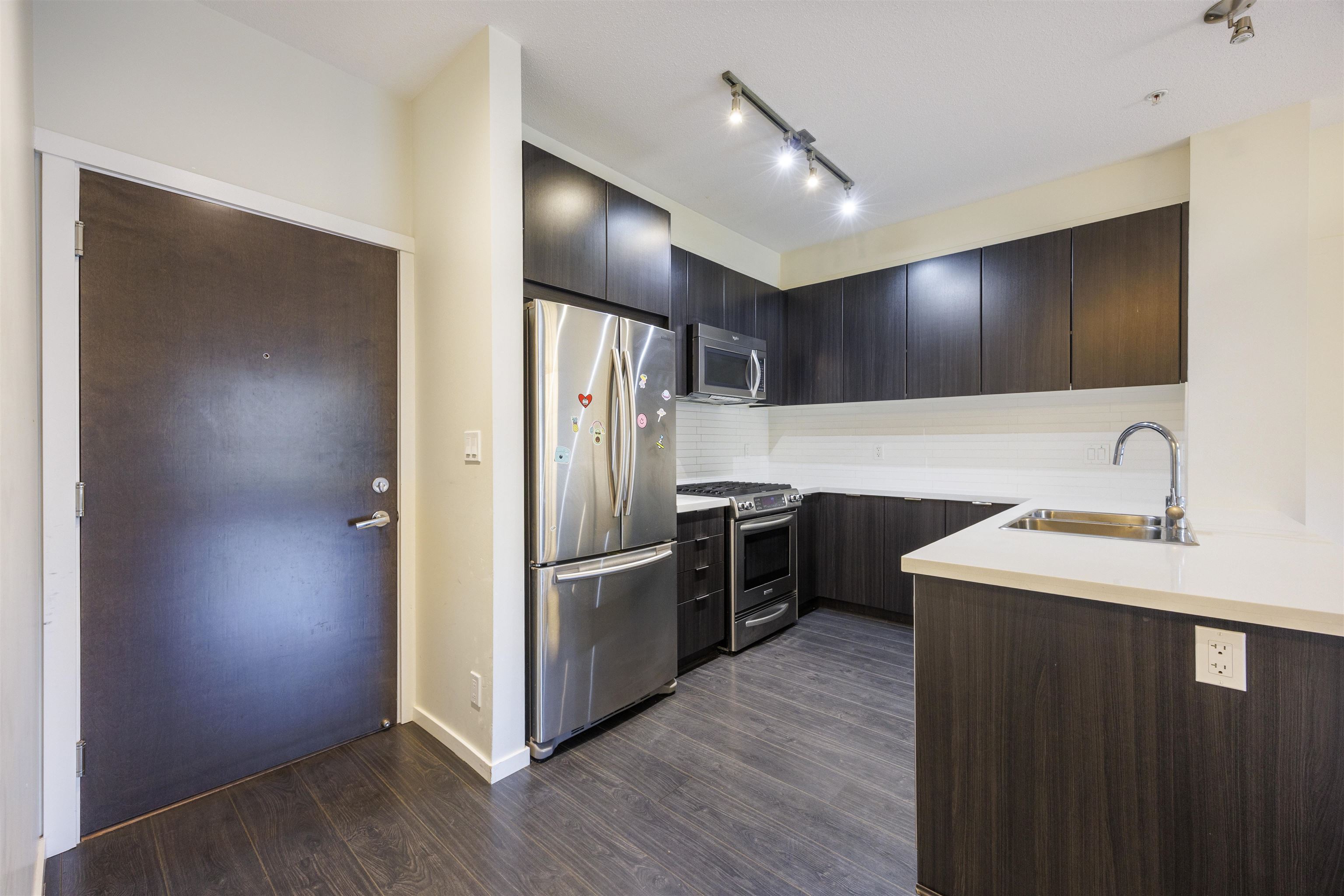 3107 Windsor Gate 213