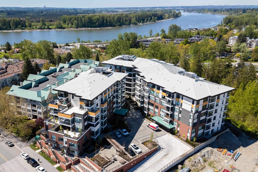 Photo of 11639 227 Street #401, Maple Ridge, BC V2X 9B2 (MLS # R3161504)
