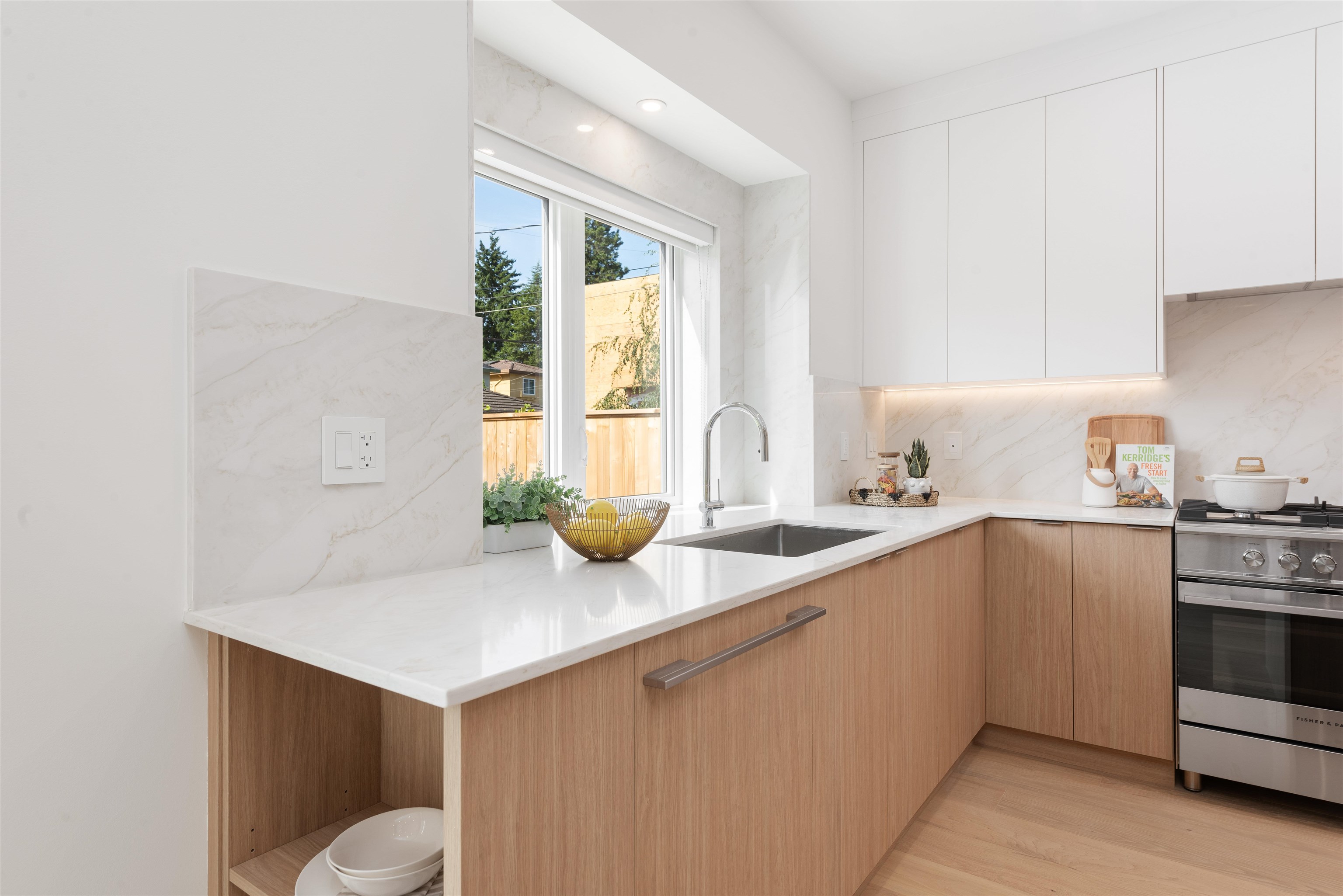 2750 W 19th Avenue 2