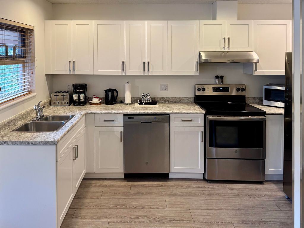 listing image 1100033061815090060