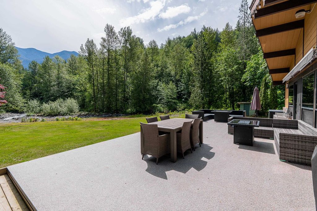 listing image 1100835232093190224