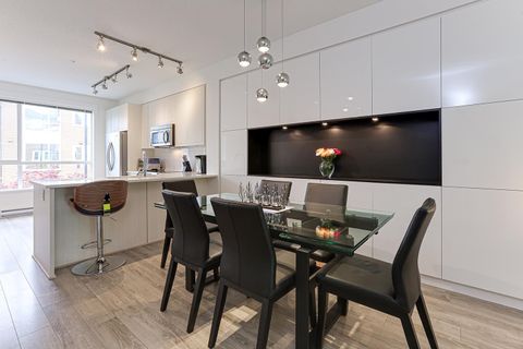 2358 Ranger Lane 22 Port Coquitlam BC V3B 0L5