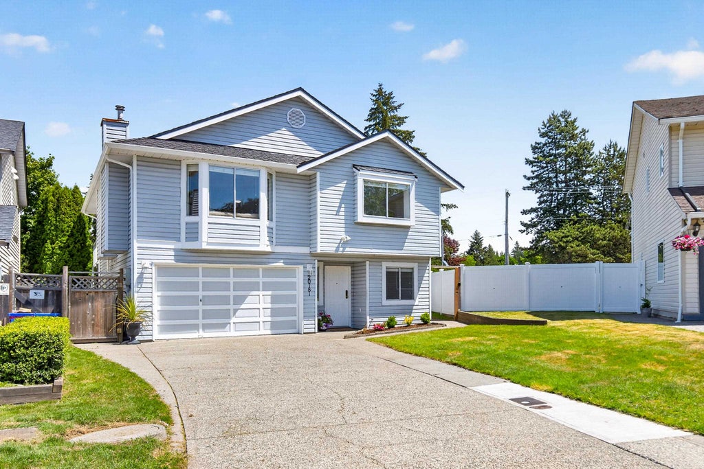 Photo of 20781 50a Avenue, Langley, BC V3A 7T6 (MLS # R3144121)
