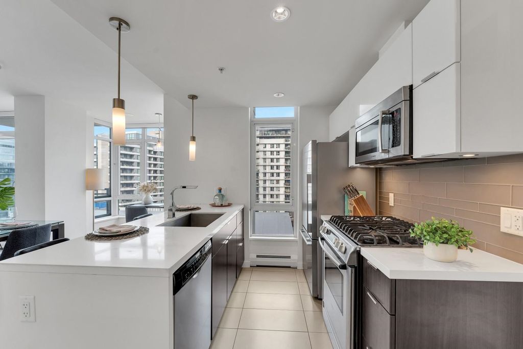 listing image 1100397379355445977