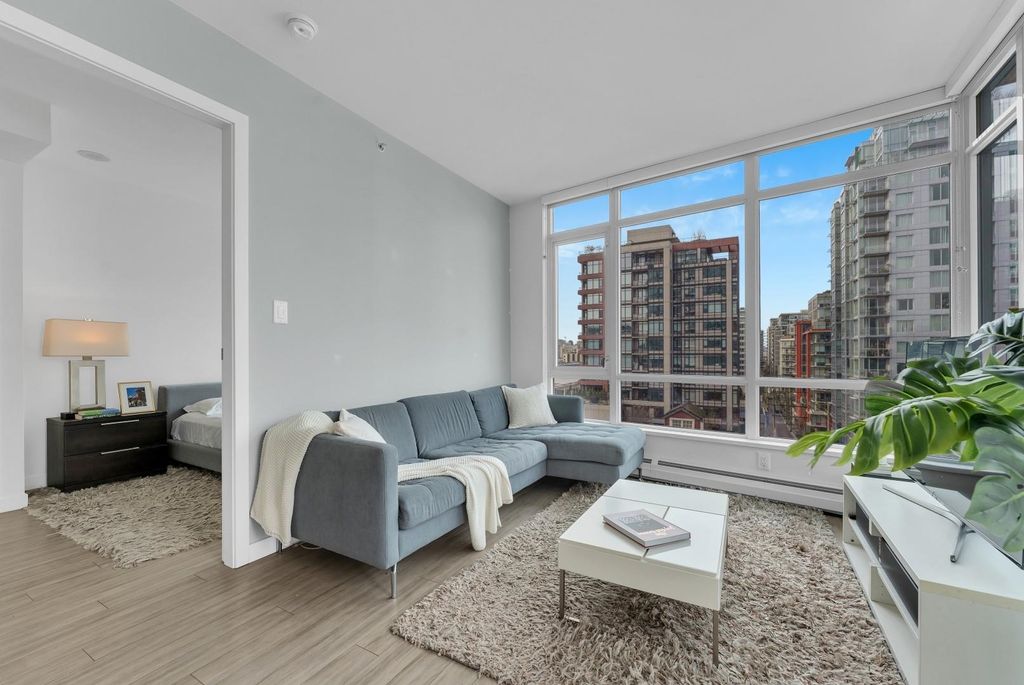 listing image 1100034213341326290