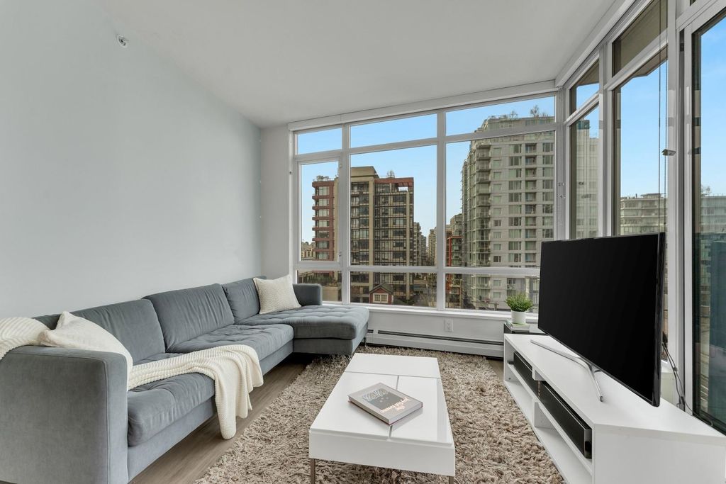 listing image 1105244146164043608