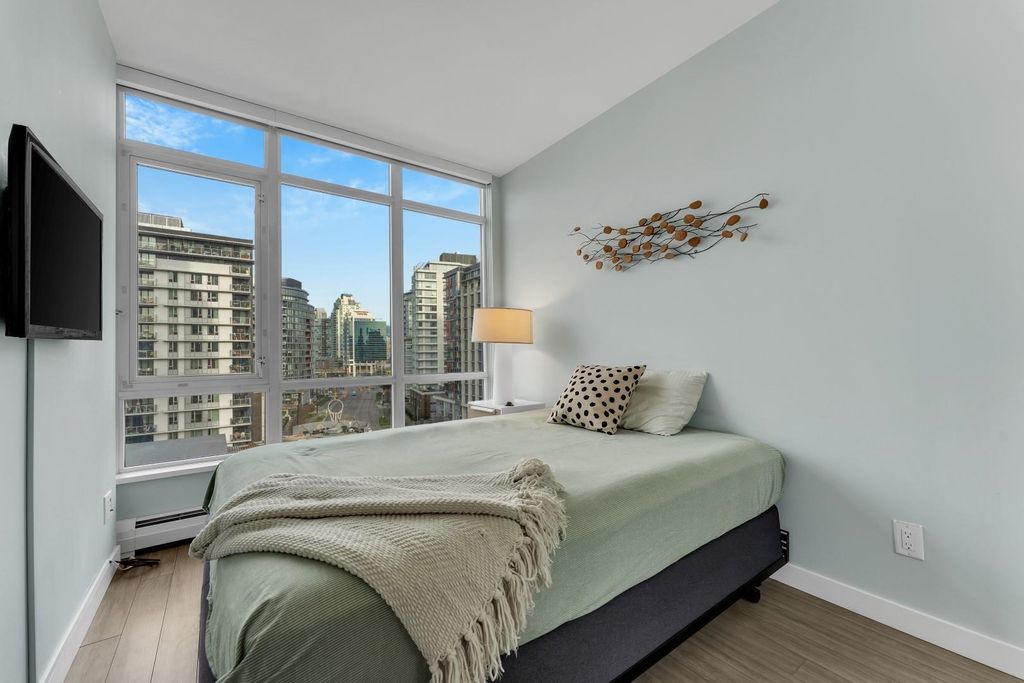 listing image 1108124267059057700