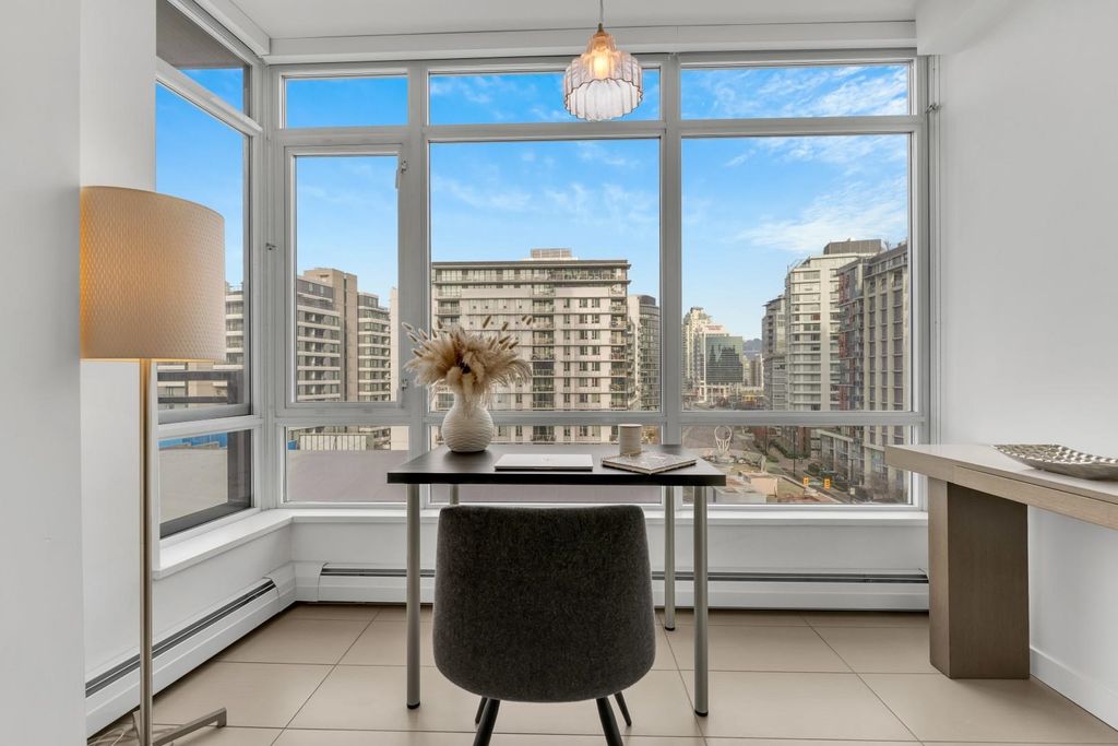 listing image 1101675686910055256