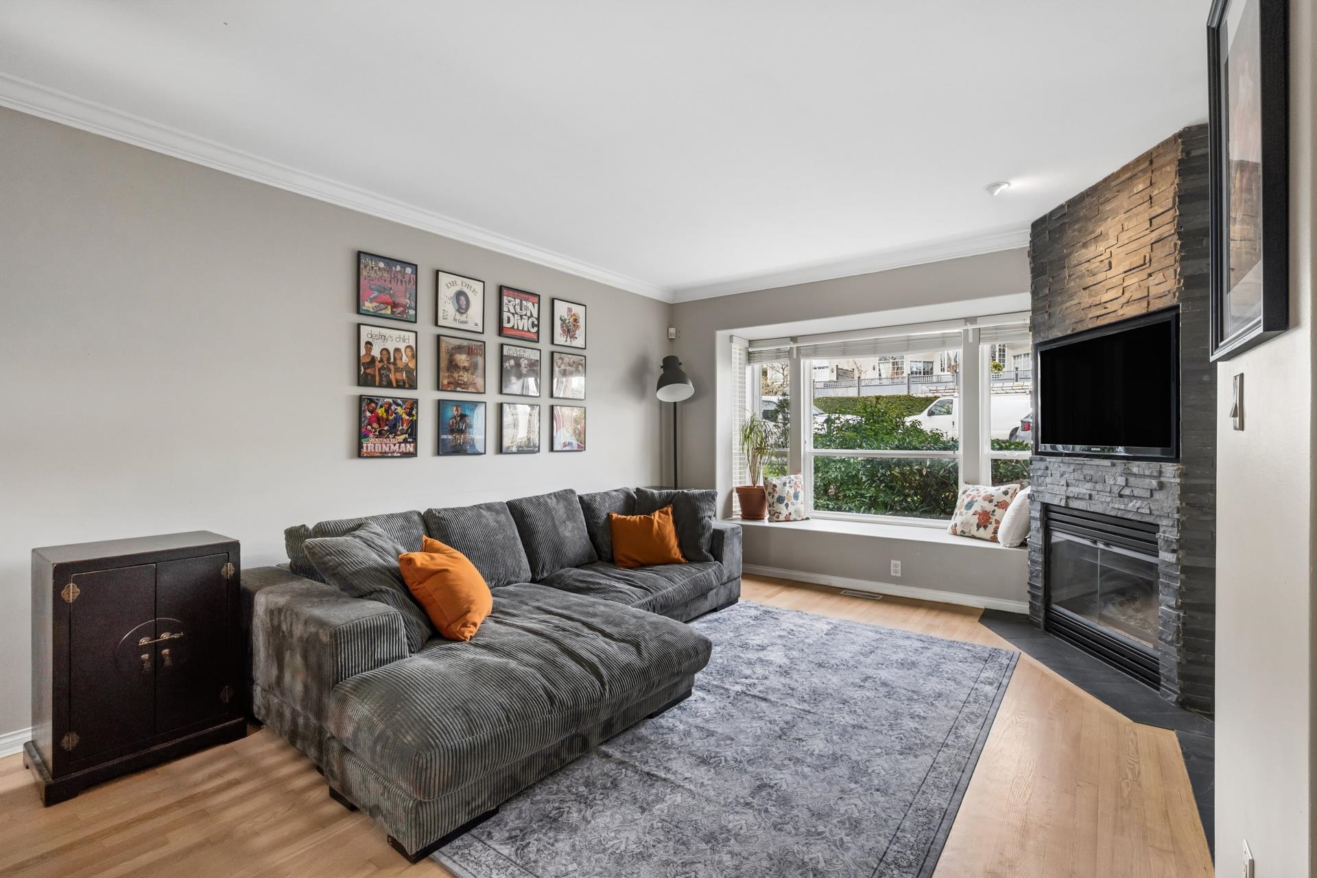 225 E 6th Street 104