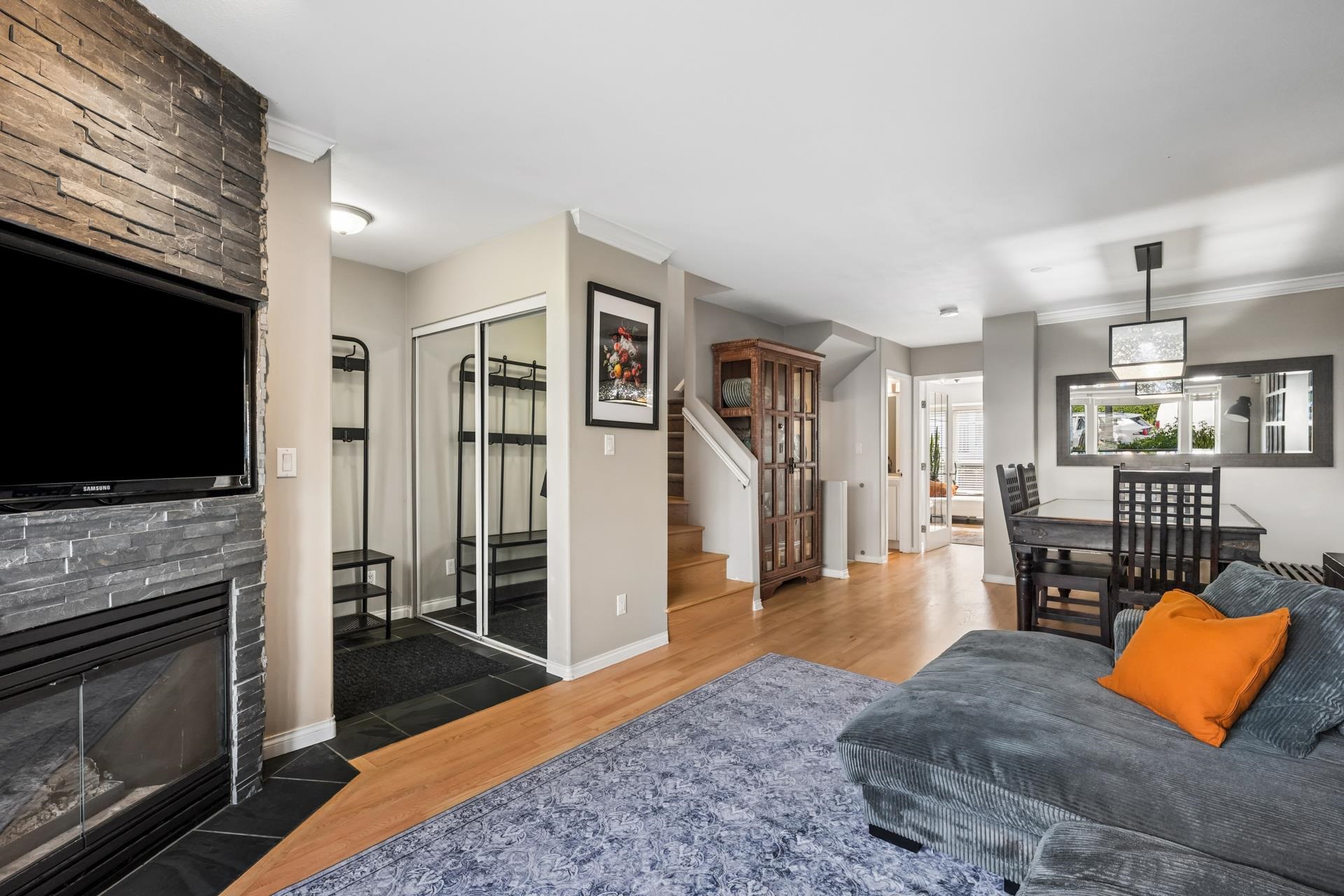 225 E 6th Street 104