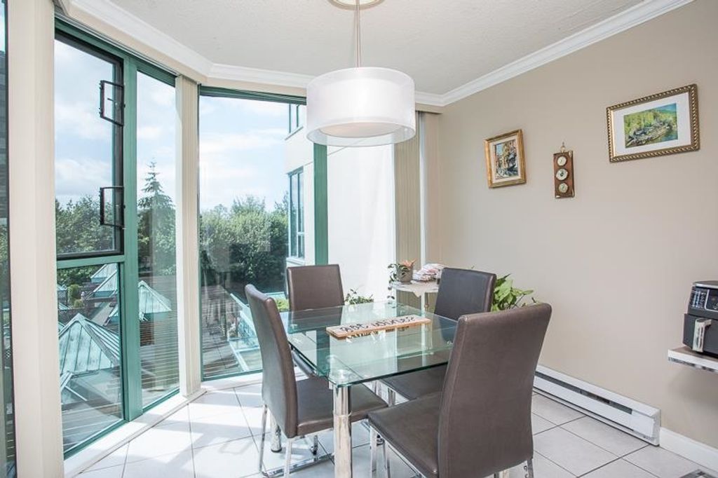 listing image 1100367965290832315
