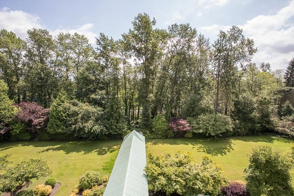 listing image 1106224063624595341