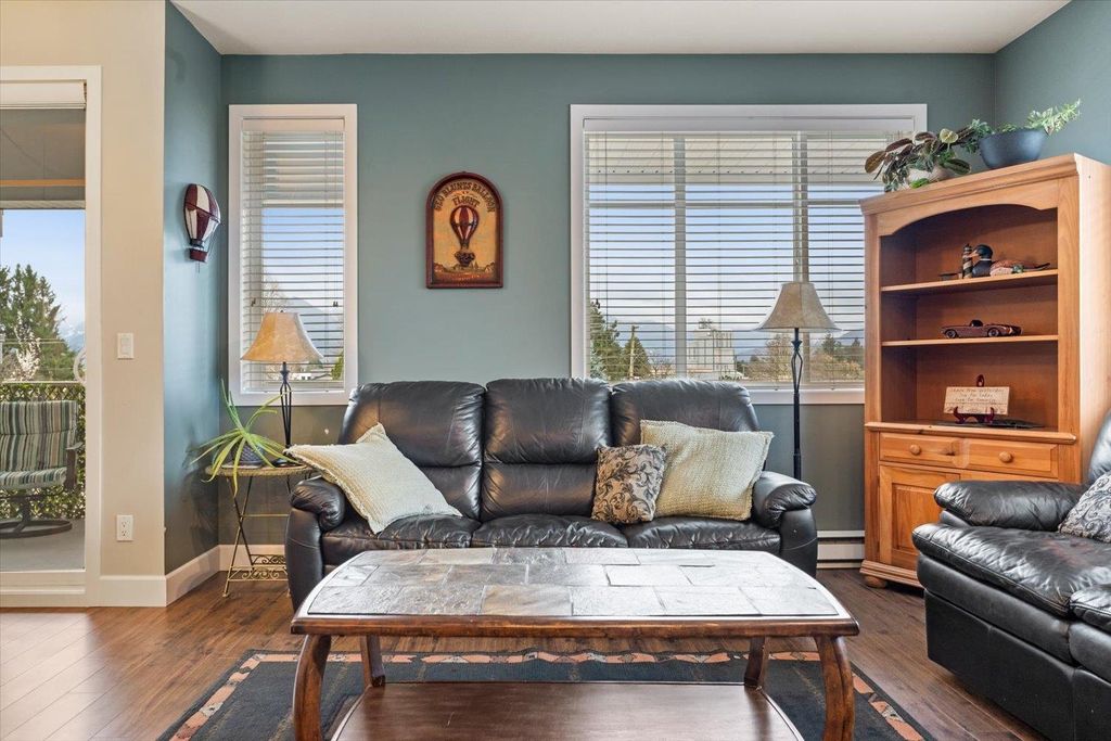 Photo of 46262 First Avenue #217, Chilliwack, BC V2P 0C3 (MLS # R3099542)