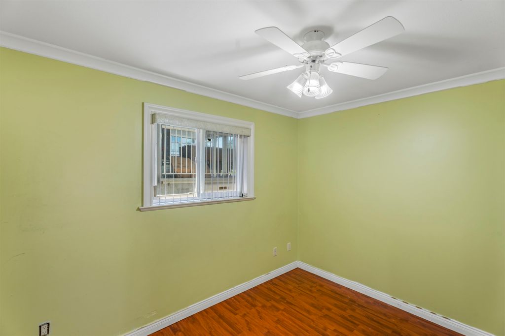 listing image 1101301170675665744