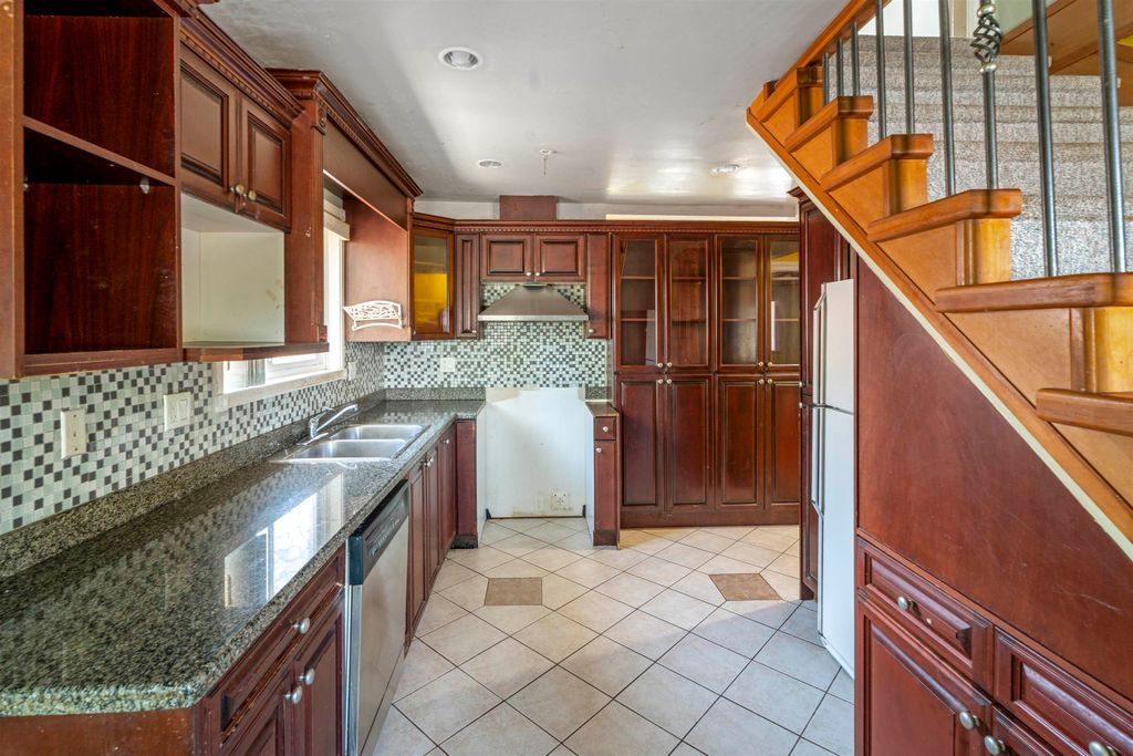 listing image 1105412009066814728