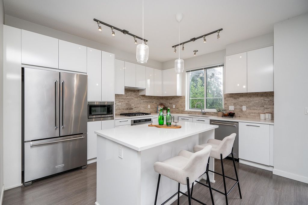 listing image 1101910842612023381