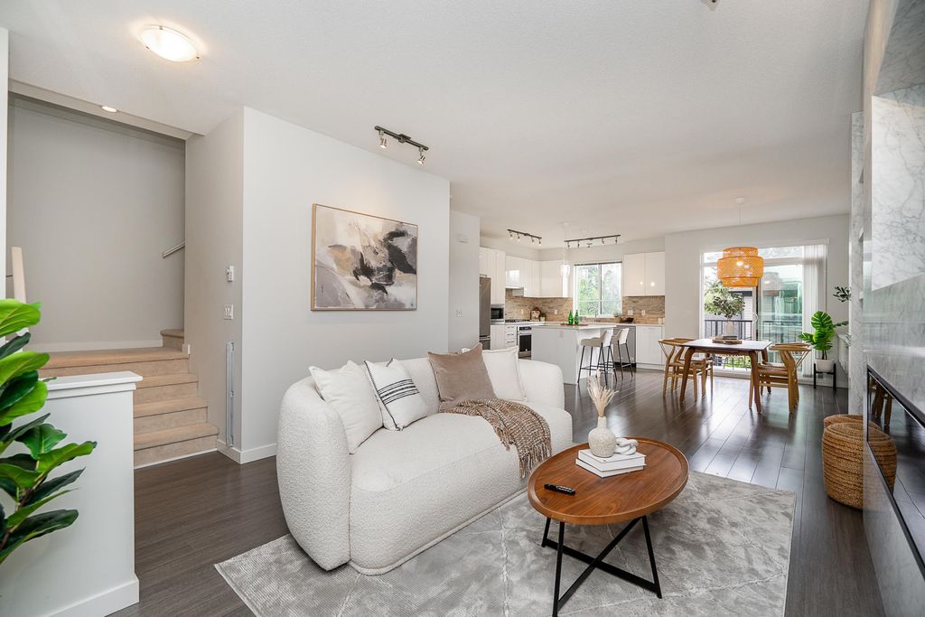 listing image 1107505804904072205