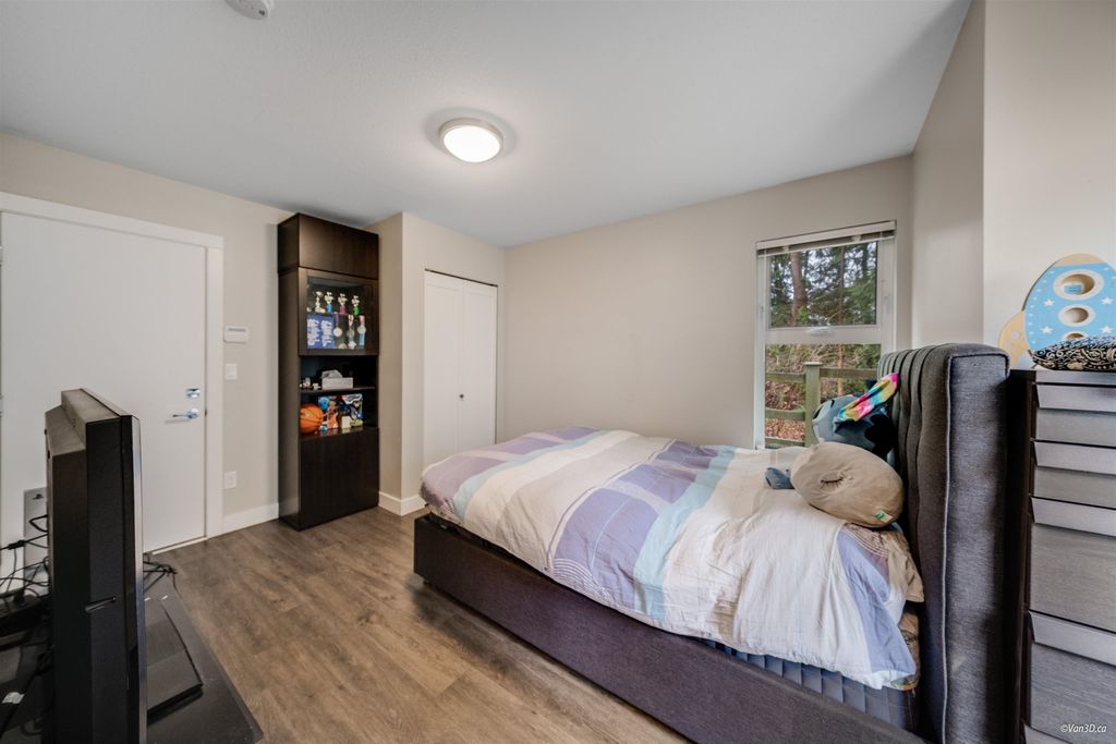 listing image 1100277847778312471
