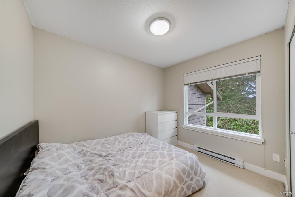 listing image 1106761751237925865