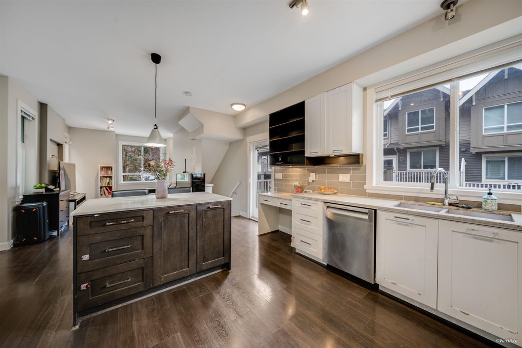 listing image 1109312231785773806
