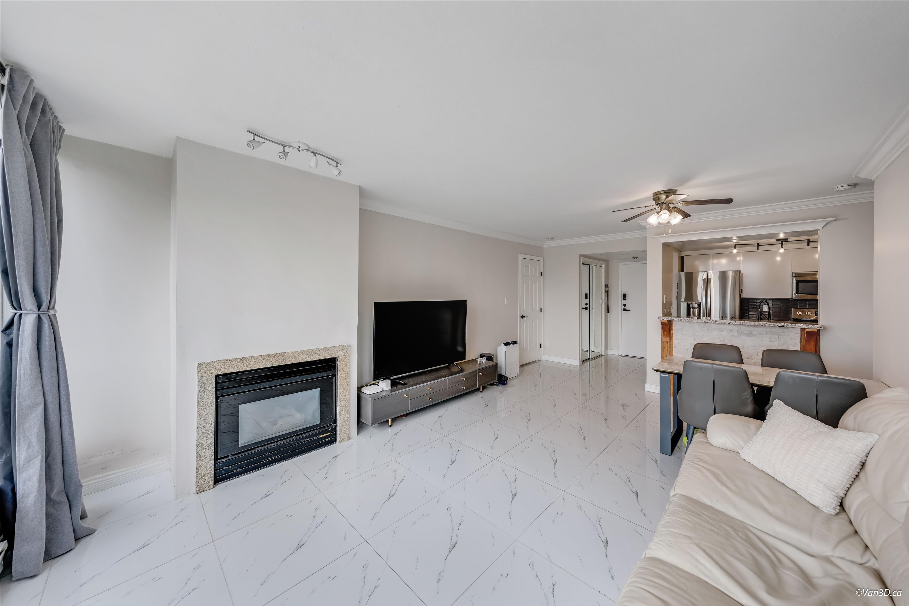 9603 Manchester Drive 2401