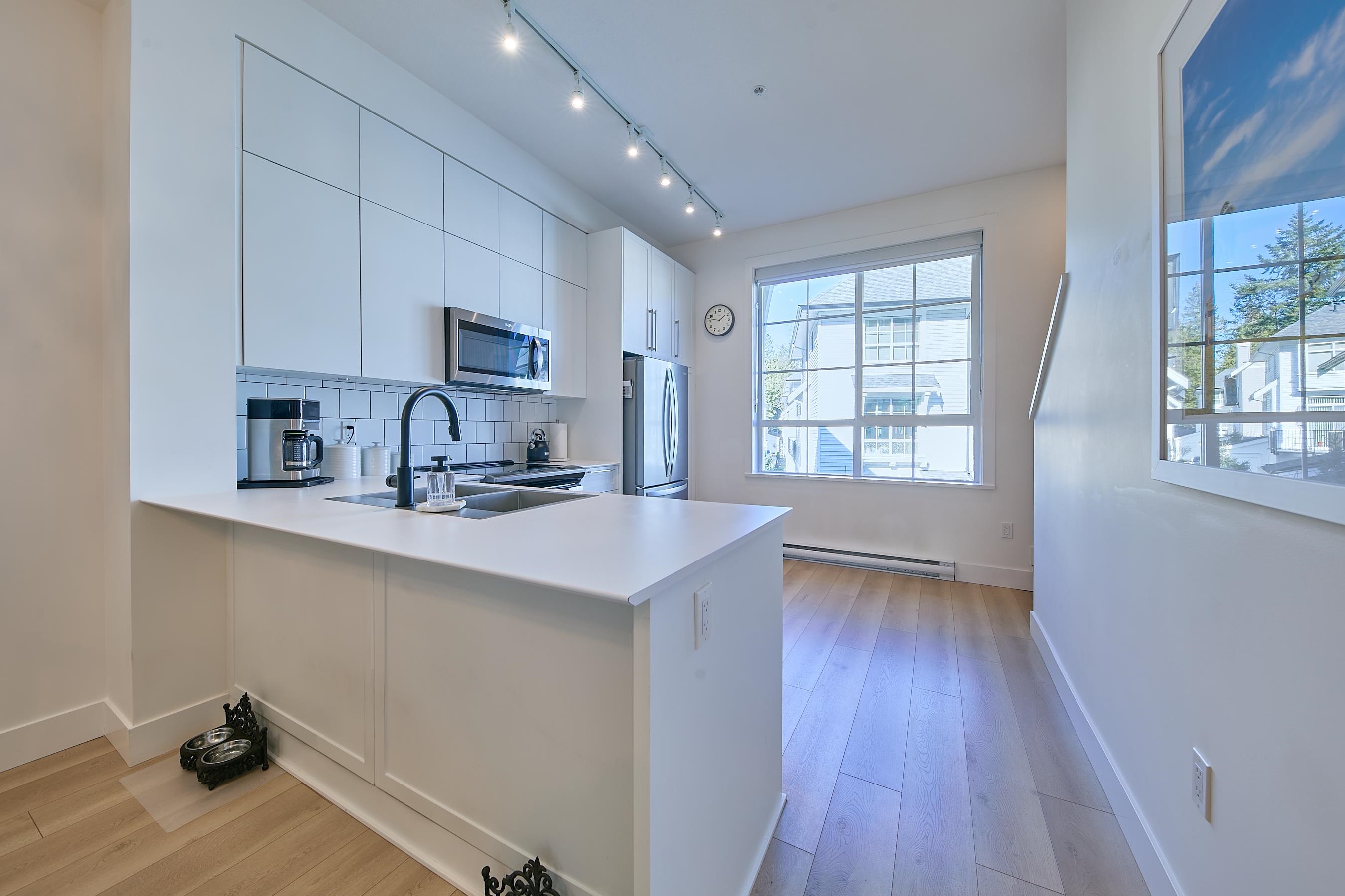 19696 Hammond Road 17