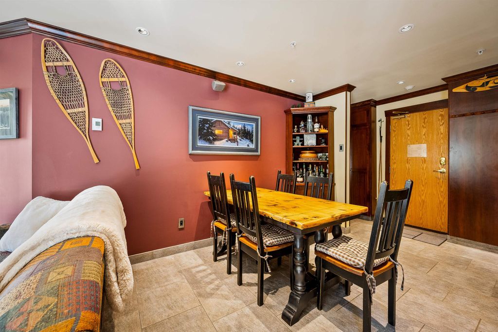 listing image 1100261778960832781