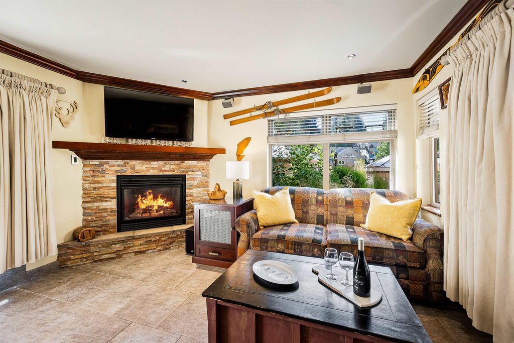 listing image 1108529016975266645