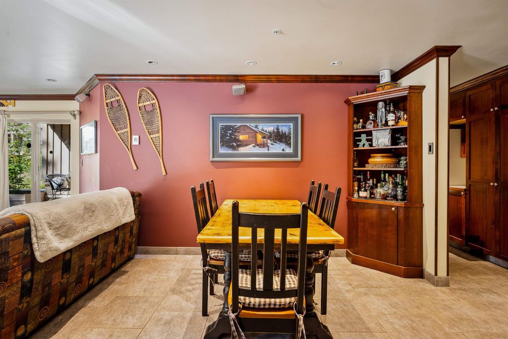listing image 1107707878002214343