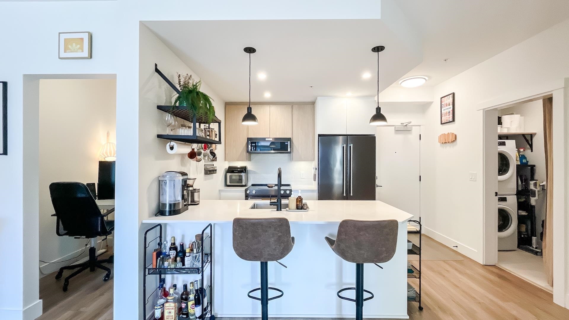 2180 Kelly Avenue 1314