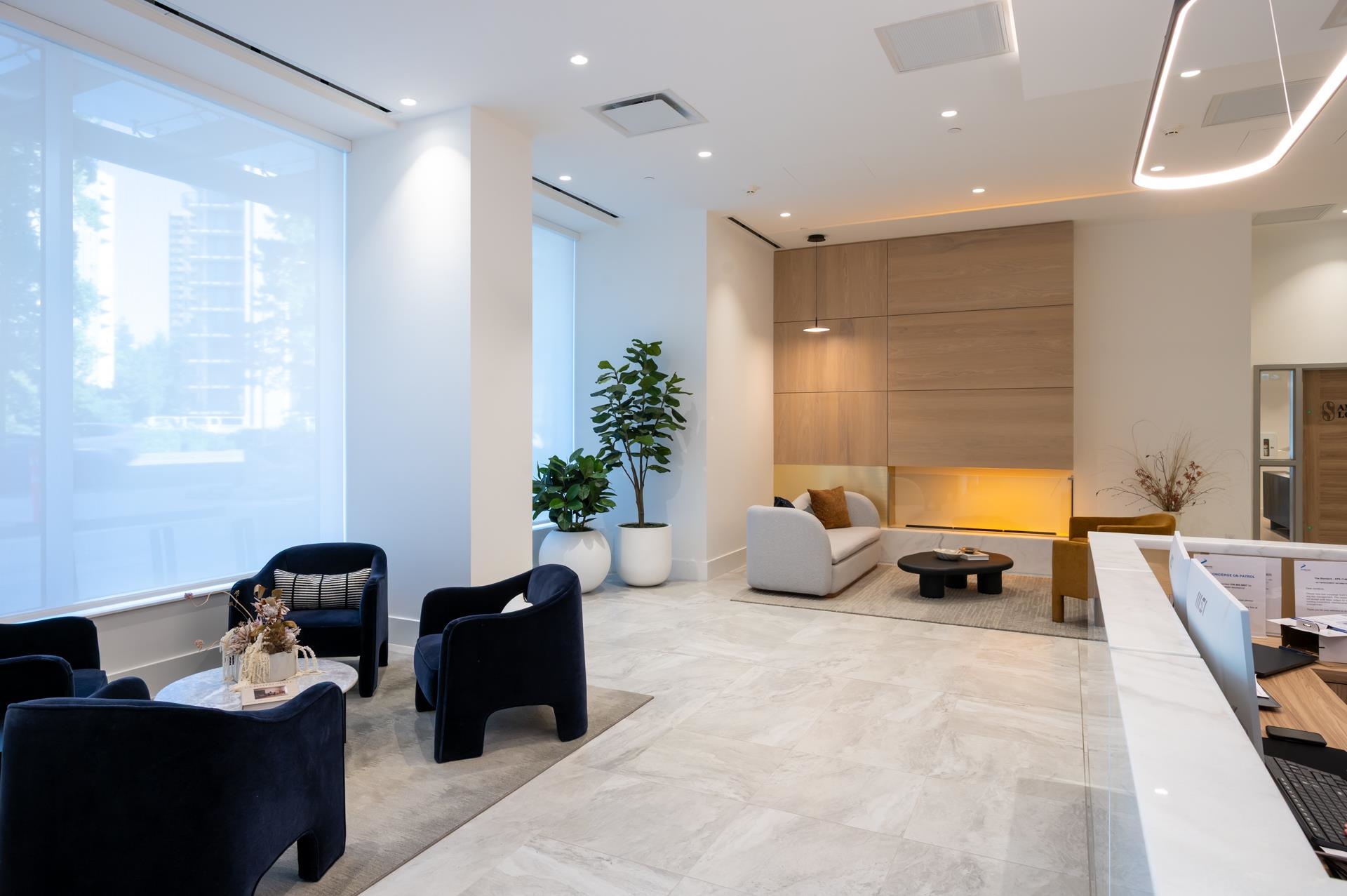 6468 Willingdon Avenue 2901