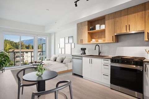 1100 Clarke Road 105 Port Moody BC V6M 4B9