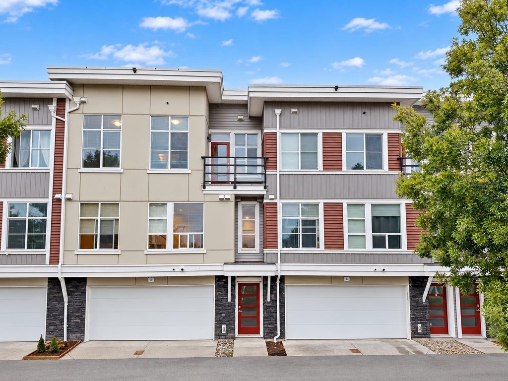 Photo of 8466 Midtown Way #3, Chilliwack, BC V2P 2N1 (MLS # R3165950)