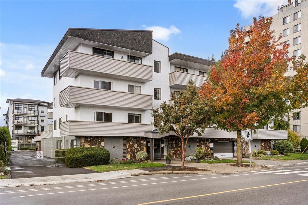 Photo of 9175 Mary Street #109, Chilliwack, BC V2P 4H7 (MLS # R3089243)