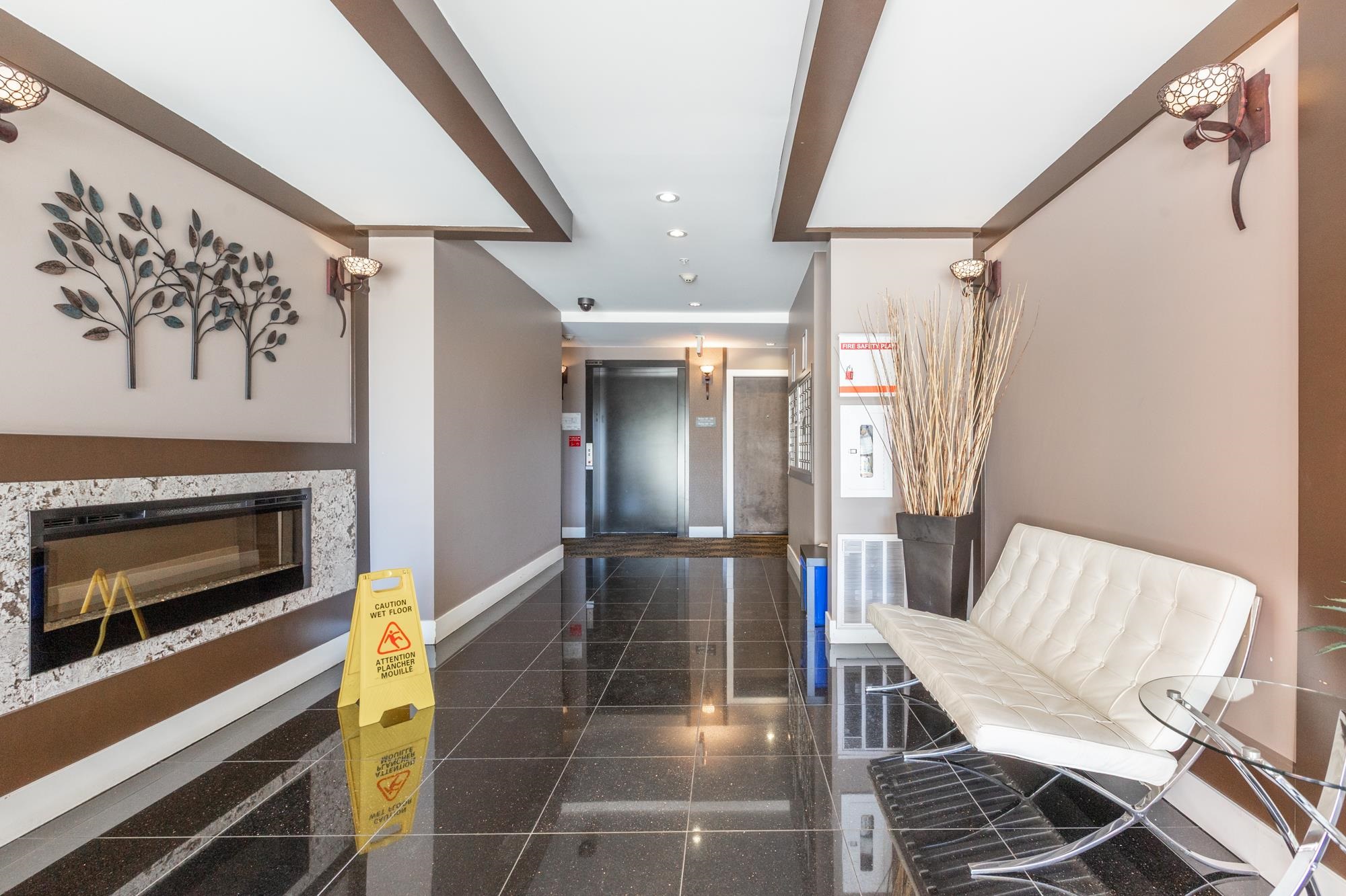 20211 66 Avenue B401