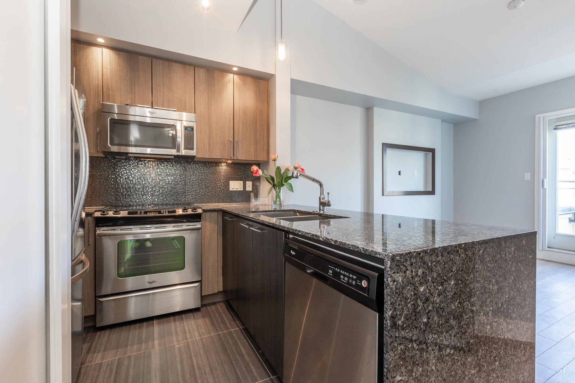 20211 66 Avenue B401
