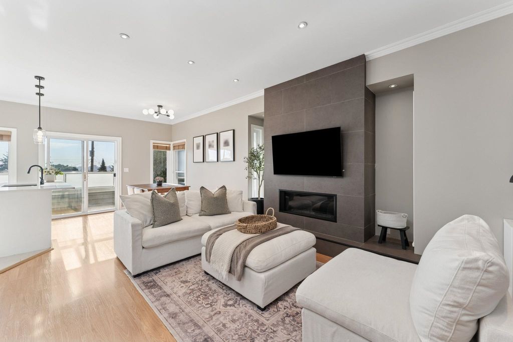 listing image 1103505108978848351