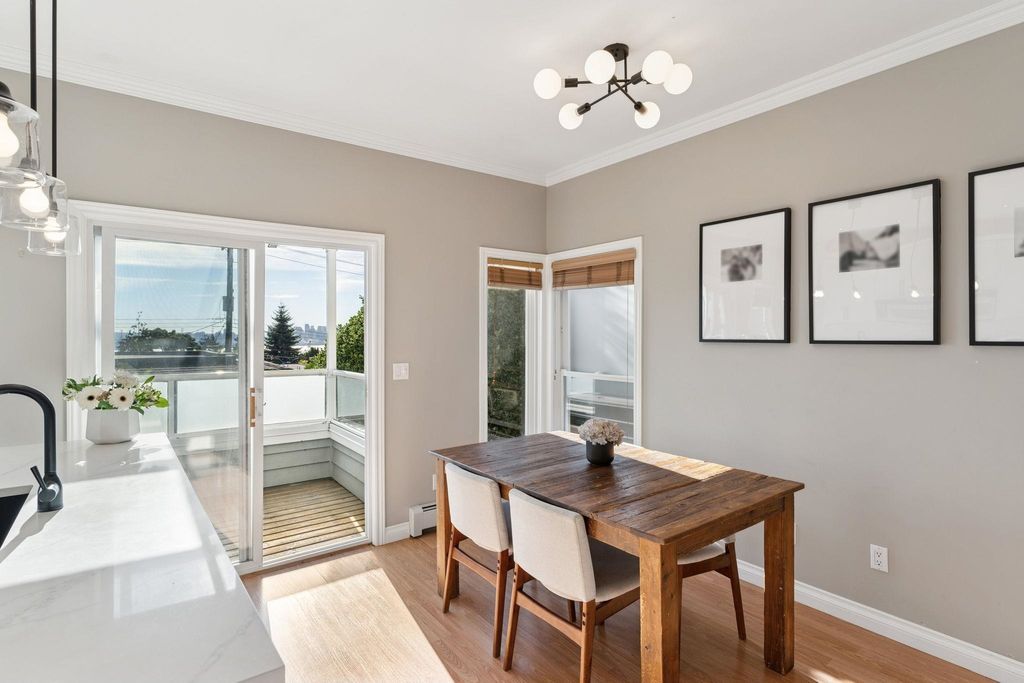listing image 1107297412689014672