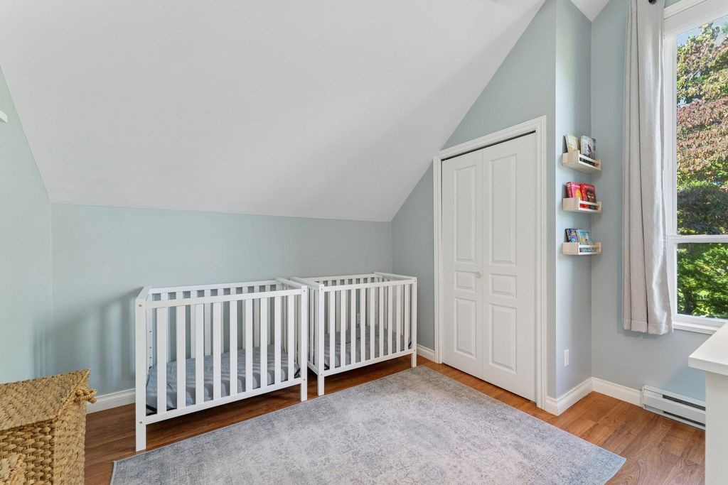 listing image 1104556589987188187