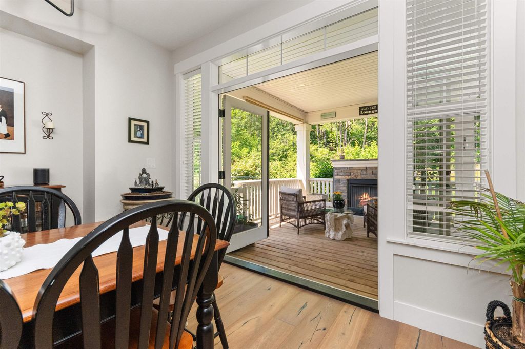 listing image 1101131230459984754